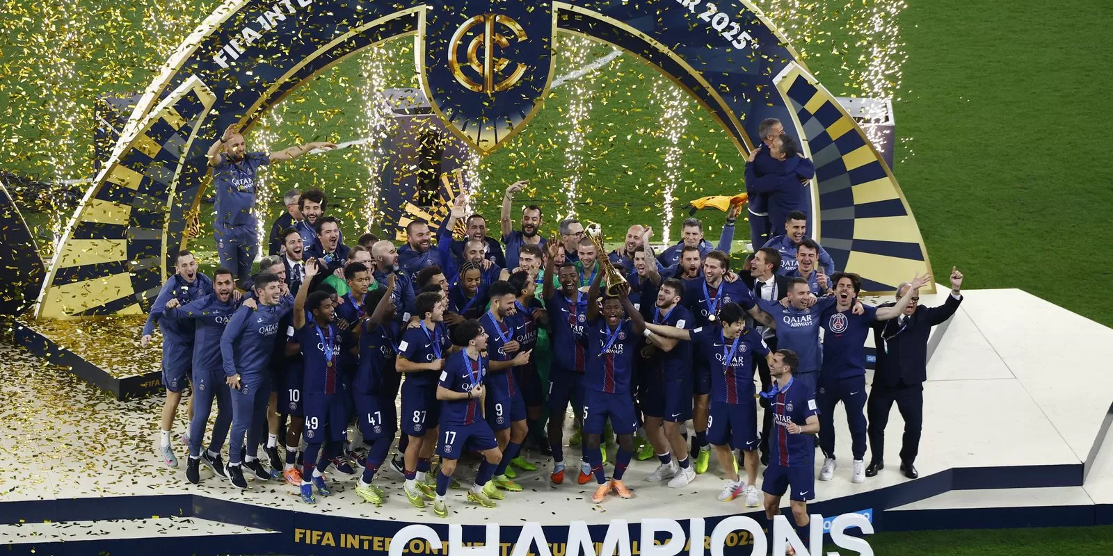 Flamengo perde para PSG e vê sonho do bi mundial ser adiado