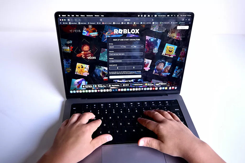 Após marcar encontro com contato do Roblox, adolescente de 15 anos desaparece em Nova York