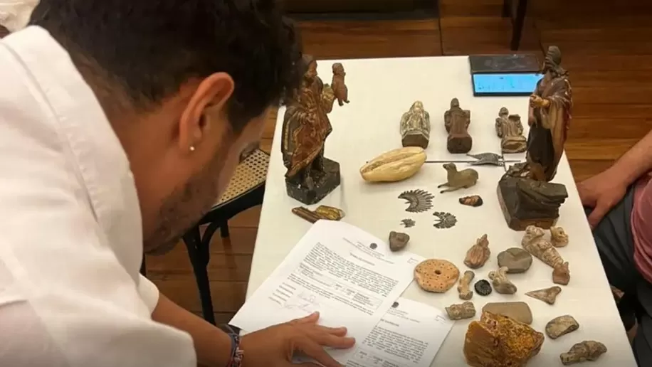 Após mais de vinte anos, PF devolve à Igreja imagens de santos apreendidas em feira
