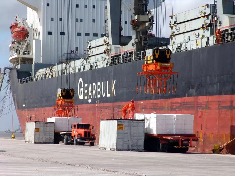 CMPC e Neltume Ports firmam joint venture para terminal portuário