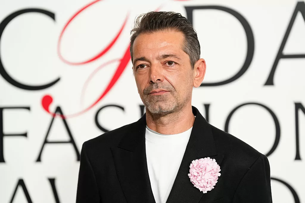 Ex-Alaïa: saiba quem é Pieter Mulier, novo diretor criativo da Versace