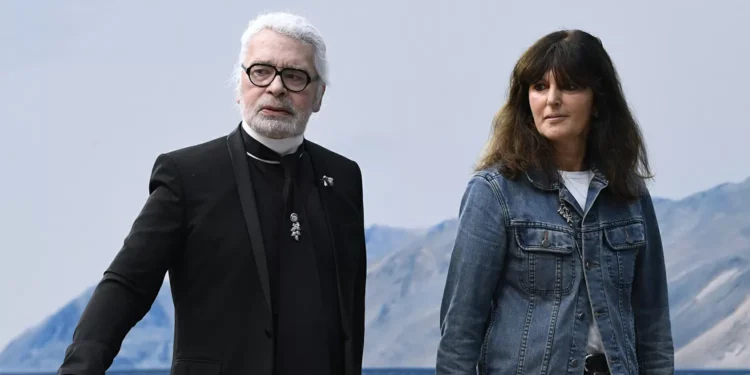 Confirmado: Virginie Viard está fora da Chanel