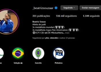 Perfil de Beatriz Souza no Instagram explode após medalha de ouro