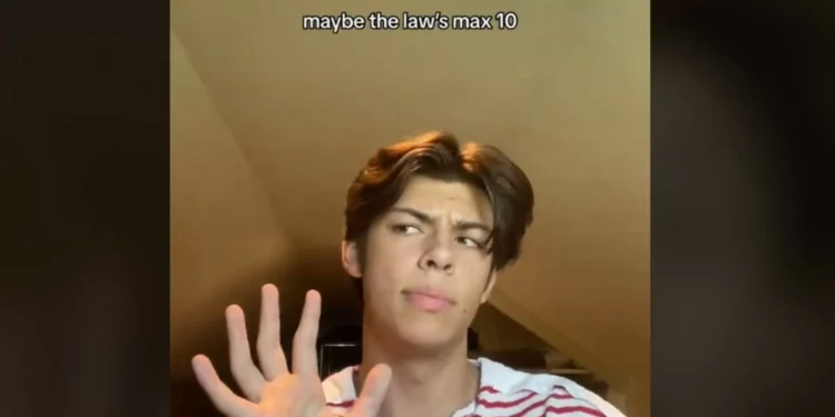 Jovem descobre que tem 40 irmãos após investigar pai biológico