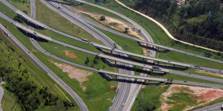 Governo quer renegociar metade das concessões de estradas e busca “primeiro case” em 2024