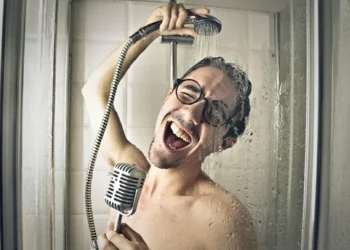 O primeiro desafeto estrangeiro