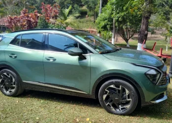 Viajamos com a nova geração de clássico SUV sul-coreano em versão híbrida