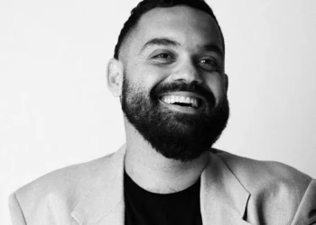 “Eu não era um suicida, eu estava suicida”, diz cineasta e roteirista