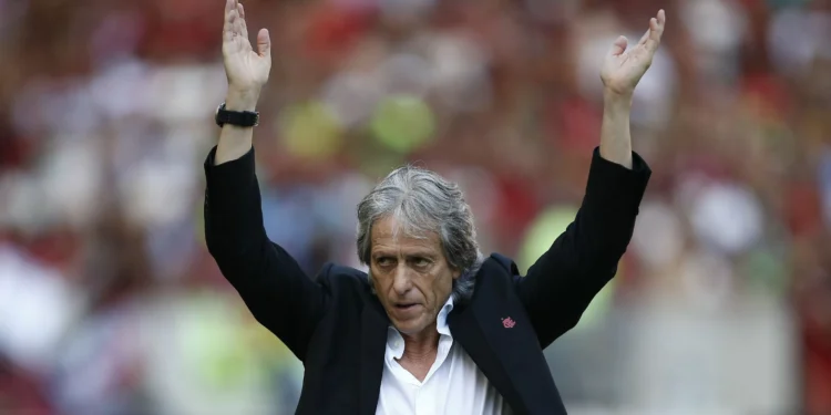 Jorge Jesus liga para Benja ao vivo e ouve: “Vem para o Corinthians”