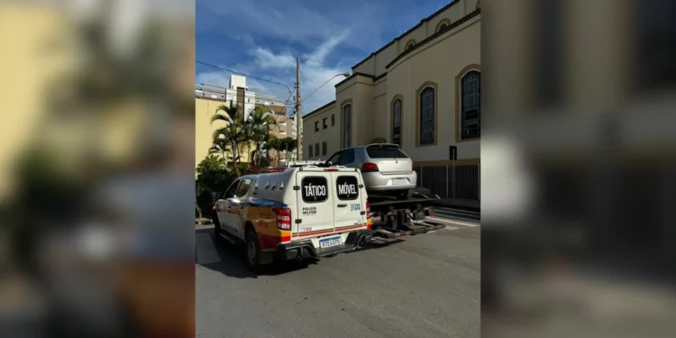 Homens são presos por agredirem e roubarem torcedor do River Plate em MG