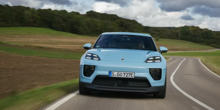 Agora elétrica, nova geração do Macan mantém a alma esportiva da Porsche
