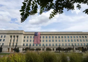 Pentágono anuncia redução da força de trabalho civil em pelo menos 5%