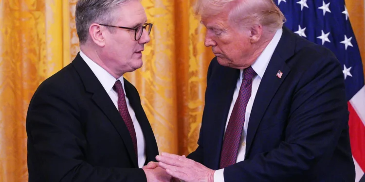 Trump apoia defesa mútua de países NATO e prevê que não será necessária