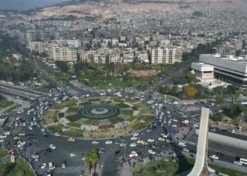 Síria. Israel confirma ataque a “capacidades estratégicas” a bases aéreas