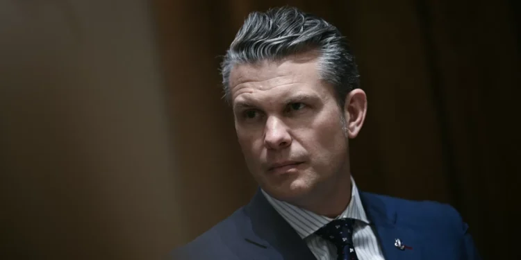 Mais fugas de informação no Pentágono? Afastados três funcionários