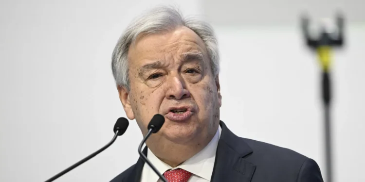 Guterres pede contenção a governos de Índia e Paquistão