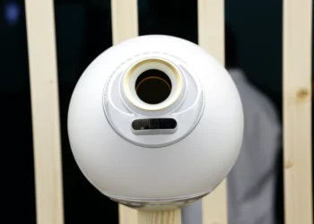 Coleta de íris em troca de criptomoedas: como funciona a ‘Orb’ do CEO da OpenAI?