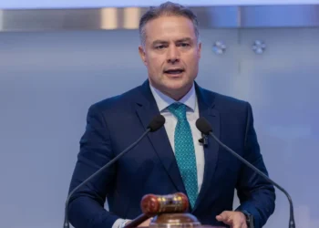 Obras paradas há anos geram reflexão, diz Renan Filho sobre licenciamento