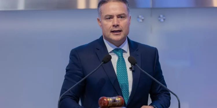 Obras paradas há anos geram reflexão, diz Renan Filho sobre licenciamento