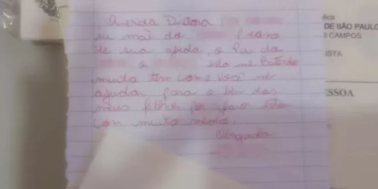 Mulher em cativeiro salva graças a bilhete oculto. “Bate-me muito…”