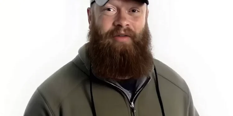 Vítima de assassinato discursa quatro anos após sua morte em vídeo feito por IA; assista