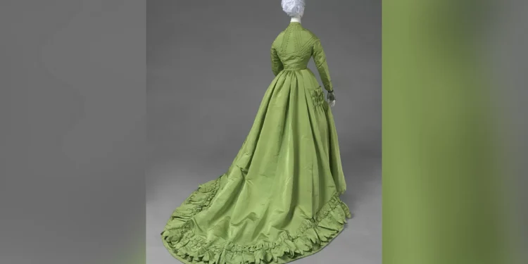 Exposição em Paris ilumina o trabalho do ‘pai da alta-costura’