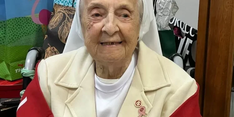 Inter lamenta morte de mulher mais velha do mundo, torcedora do time