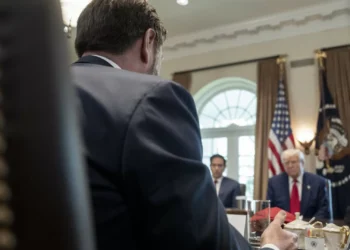 Parlamento dos EUA rejeita resolução para bloquear tarifas de Trump