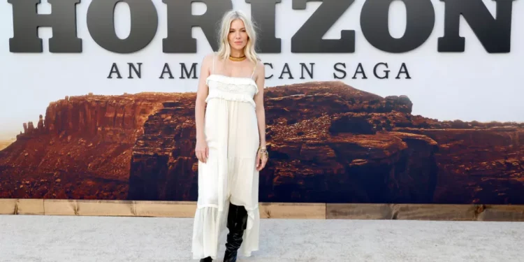 Por que os vestidos com botas são a nova obsessão fashion?