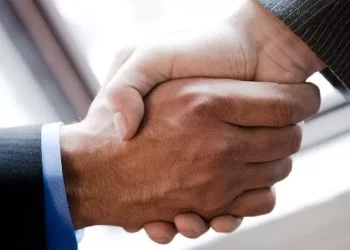 Empresas brasileiras ainda investem pouco e sem transparência em ações de segurança alimentar