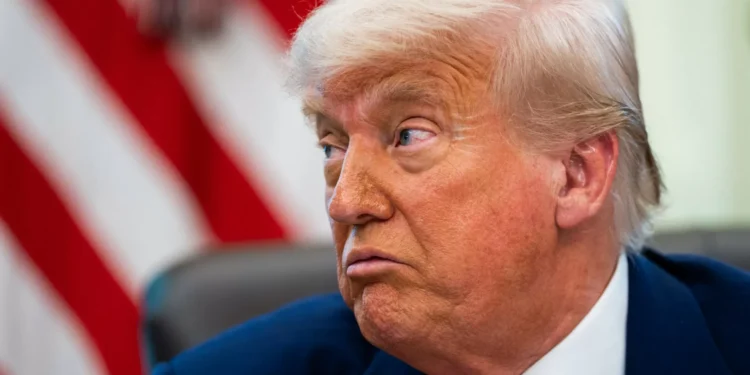 Pacote legislativo fiscal de Trump com problemas processuais no Senado