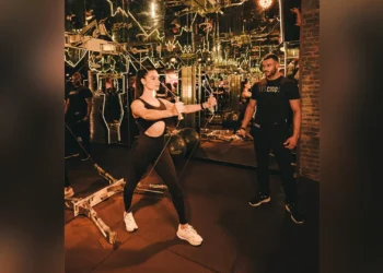 Spa, comida leve à vontade e até hostess: bem-vindo a uma academia seis estrelas