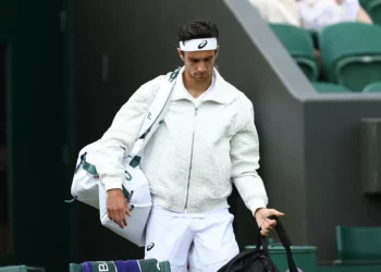 Por que os tenistas vestem branco em Wimbledon?