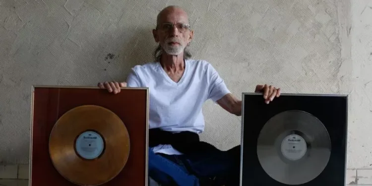 AXÉ PRA VOCÊ, MEU REI! MAS, AXÉ NÃO PAGA AS CONTAS…