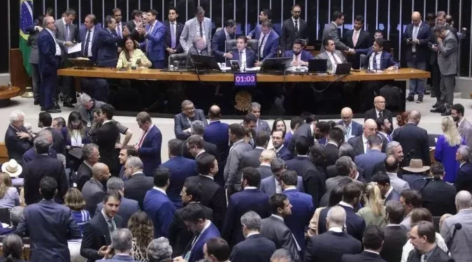 Brasil, meu Brasil brasileiro!