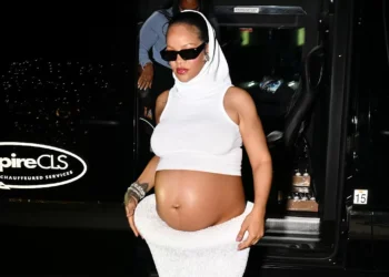Como Rihanna transformou sua gravidez no novo manual de estilo da maternidade