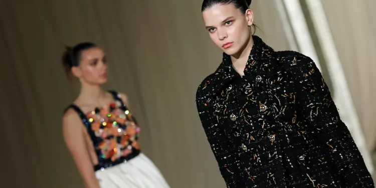 Como foi o último desfile de alta-costura da Chanel antes de Matthieu Blazy?