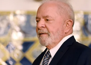 Lula atira: Trump não foi eleito “imperador do mundo”. Casa Branca reage