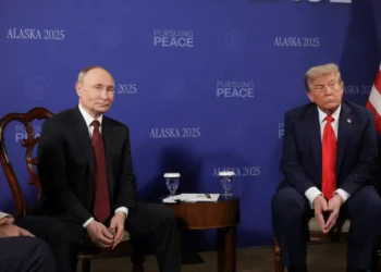 Terminou encontro entre Putin e Trump. Eis o (pouco) que se sabe
