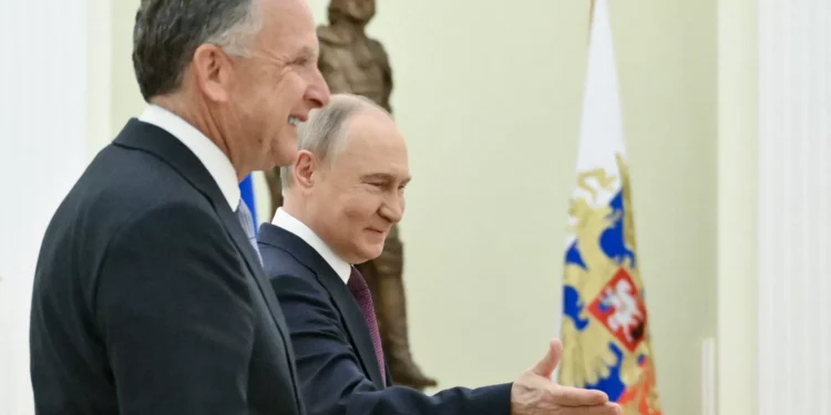 Enviado de Trump manterá reuniões em Moscovo na quarta-feira