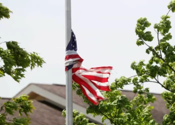 Suspensa ordem que protegia 60.000 imigrantes de serem deportados dos EUA