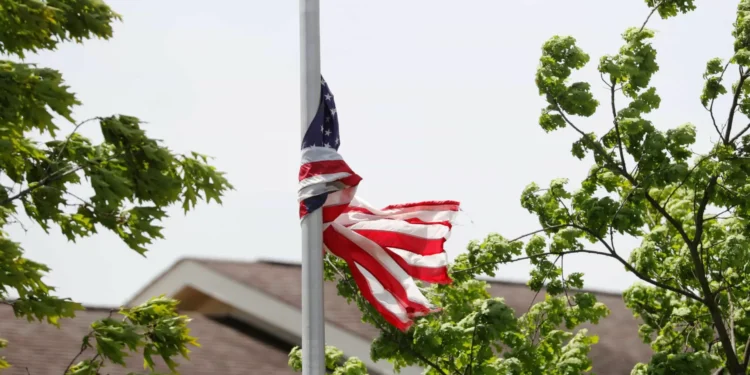 Suspensa ordem que protegia 60.000 imigrantes de serem deportados dos EUA