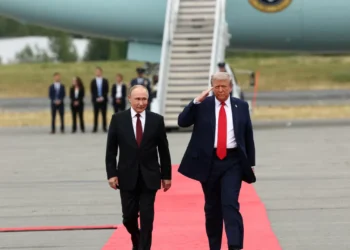As primeiras imagens do encontro entre Putin e Trump