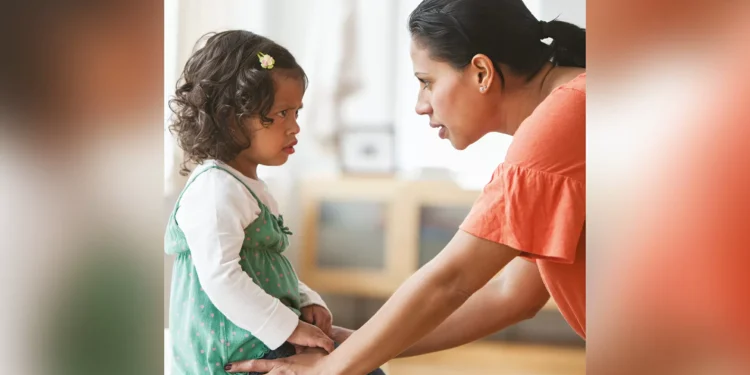 Palmada não resolve: nova pesquisa dá contornos a uma angústia dos pais