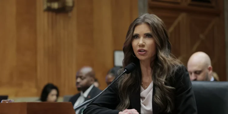 “Mais de um milhão” de imigrantes em situação ilegal deixaram os EUA