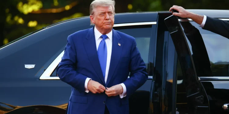 HRW vê “prenúncio de autoritarismo” no envio de tropas para Washington