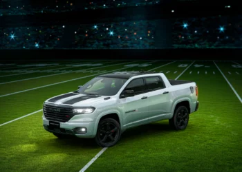 Brasil ganhará primeira edição limitada de picape em parceria com a NFL