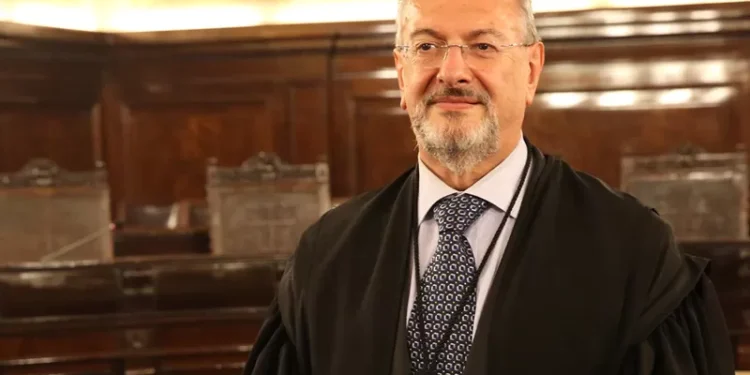 Com produção diária de 23 mil toneladas de resíduos, São Paulo recicla apenas 3% do total.