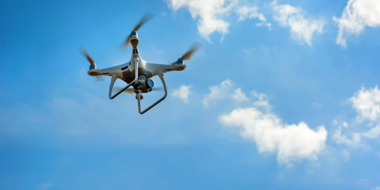 Tecnologia usa o vento das hélices dos drones para gerar energia