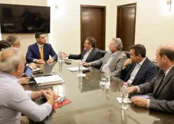 Internacionalização da Sanepar pode ter início na ampliação da parceria com o Paraguai